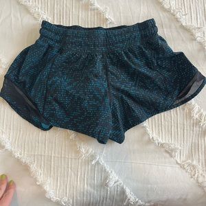 Lululemon hottie hot shorts